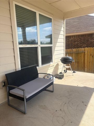 19817 Wt Gallaway ST, Manor, TX 78653