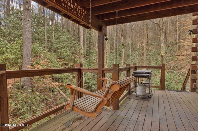3114 Brothers Way, Sevierville, TN 37862