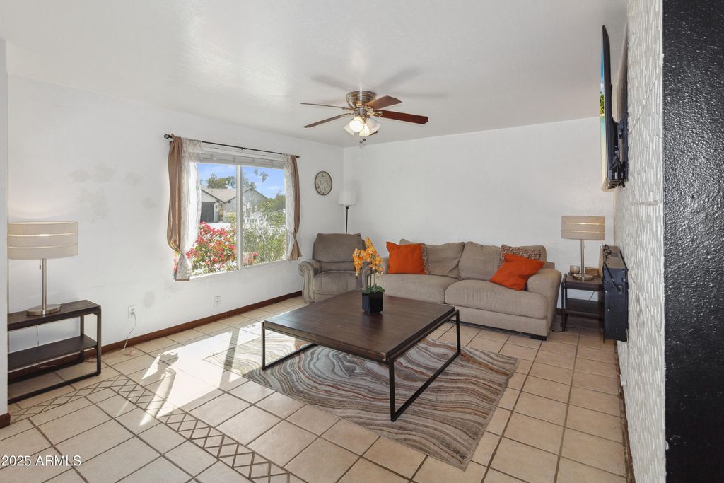 8410 N 32ND Avenue, Phoenix, AZ 85051 — photo 3