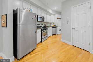 1629 L St NE Unit 202, Washington, DC 20002