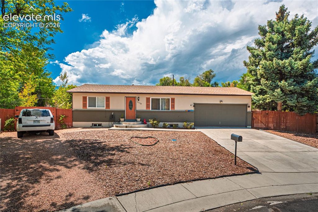 1118 Maxwell Street, Colorado Springs, CO 80906 — photo 2