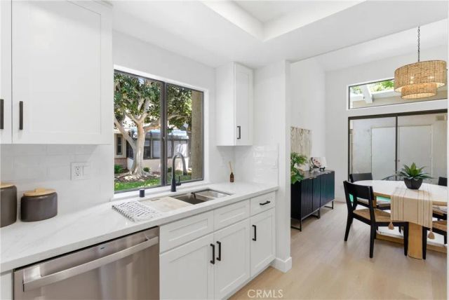 8566 Fallbrook, Huntington Beach, CA 92646
