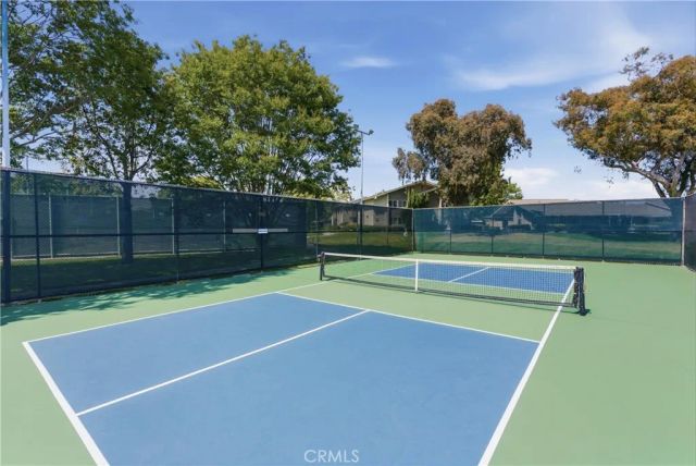 8566 Fallbrook, Huntington Beach, CA 92646