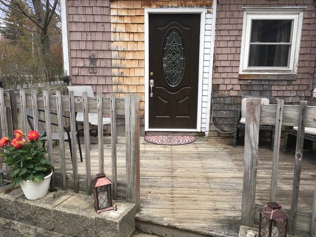 35 Temple Road, New Ipswich, NH 03071