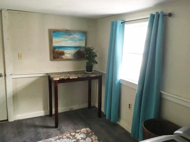 35 Temple Road, New Ipswich, NH 03071