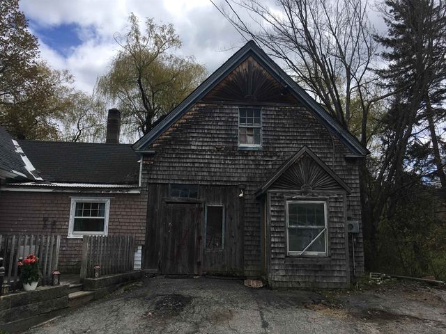 35 Temple Road, New Ipswich, NH 03071