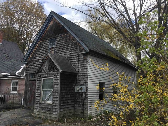35 Temple Road, New Ipswich, NH 03071