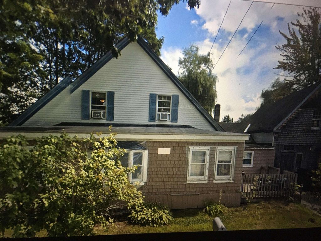 35 Temple Road, New Ipswich, NH 03071