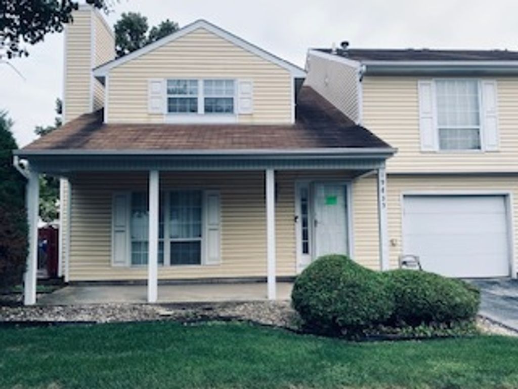 19435 HICKORY Place, Country Club Hills, IL 60478