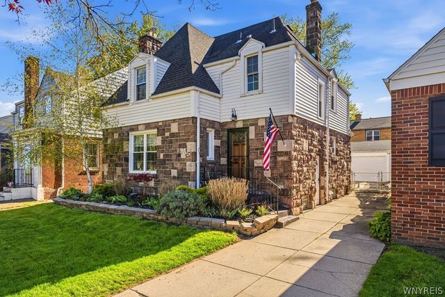 965 Colvin Boulevard, Tonawanda, NY 14217