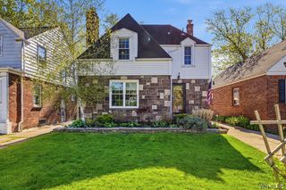 965 Colvin Boulevard, Tonawanda, NY 14217