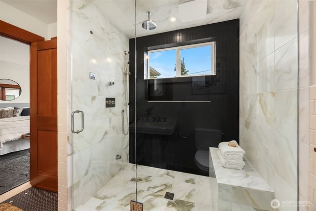 1632 35th Avenue, Seattle, WA 98122