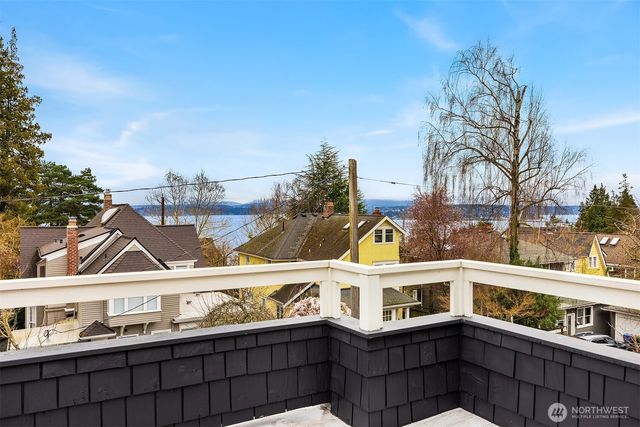 1632 35th Avenue, Seattle, WA 98122
