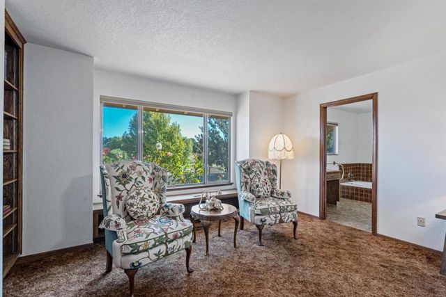 35 Rays Circle, Hollister, CA 95023