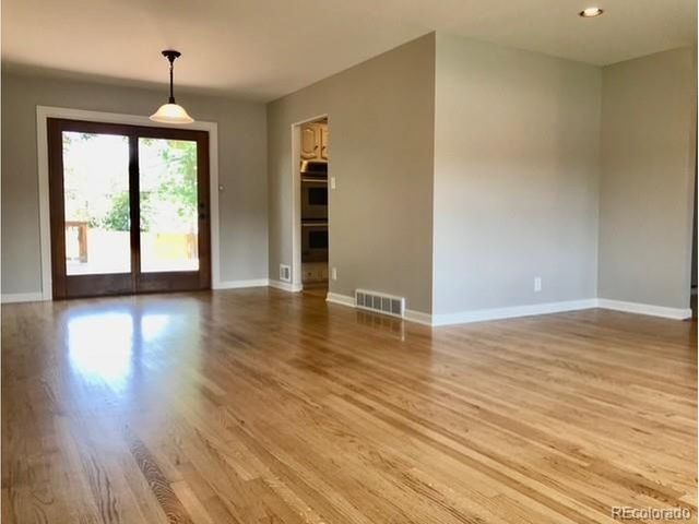 2285 E Noble St, Centennial, CO 80121
