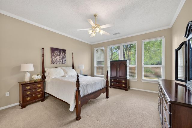 70 E Northcastle Circle, The Woodlands, TX 77384