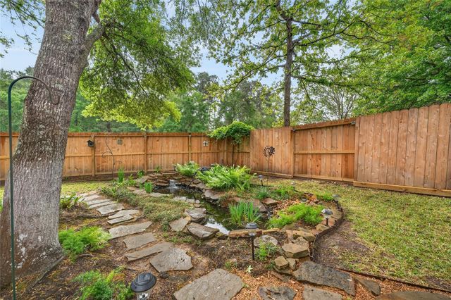 70 E Northcastle Circle, The Woodlands, TX 77384