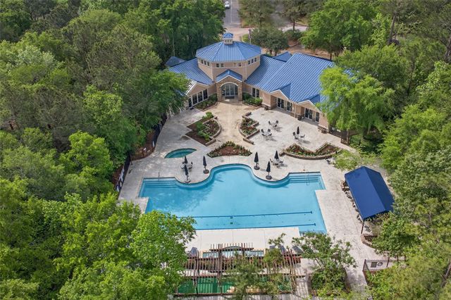 70 E Northcastle Circle, The Woodlands, TX 77384