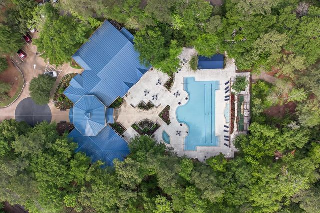 70 E Northcastle Circle, The Woodlands, TX 77384