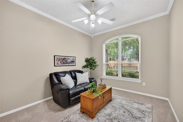 70 E Northcastle Circle, The Woodlands, TX 77384