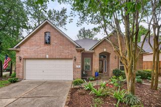 70 E Northcastle Circle, The Woodlands, TX 77384