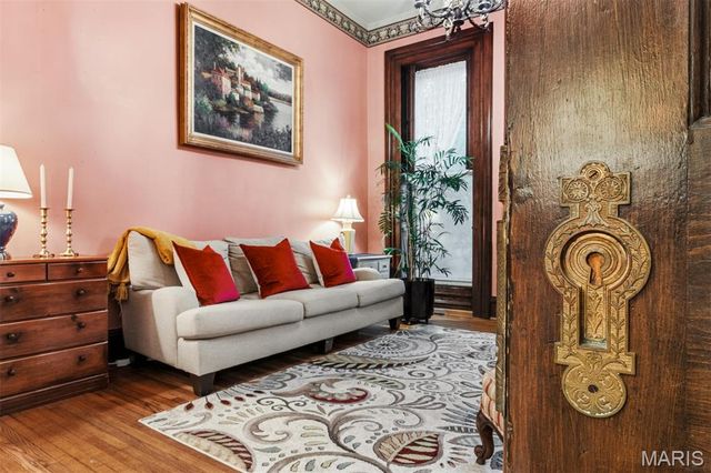 2012 Lafayette Avenue, St Louis, MO 63104