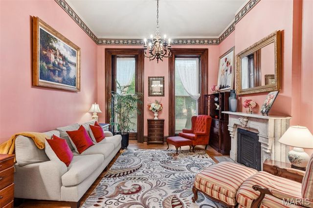 2012 Lafayette Avenue, St Louis, MO 63104