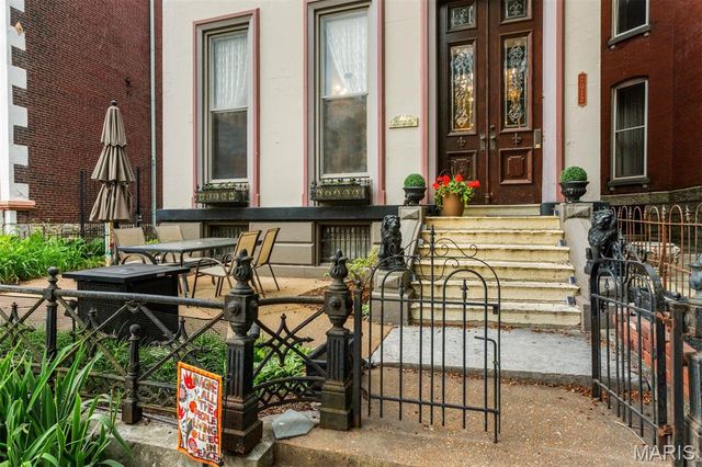 2012 Lafayette Avenue, St Louis, MO 63104