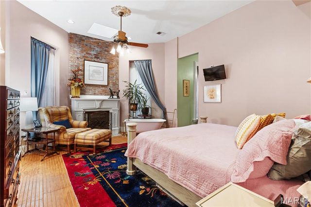 2012 Lafayette Avenue, St Louis, MO 63104