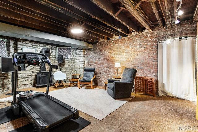 2012 Lafayette Avenue, St Louis, MO 63104