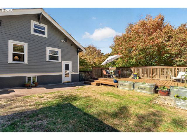 3244 Ne 60TH Ave, Portland, OR 97213