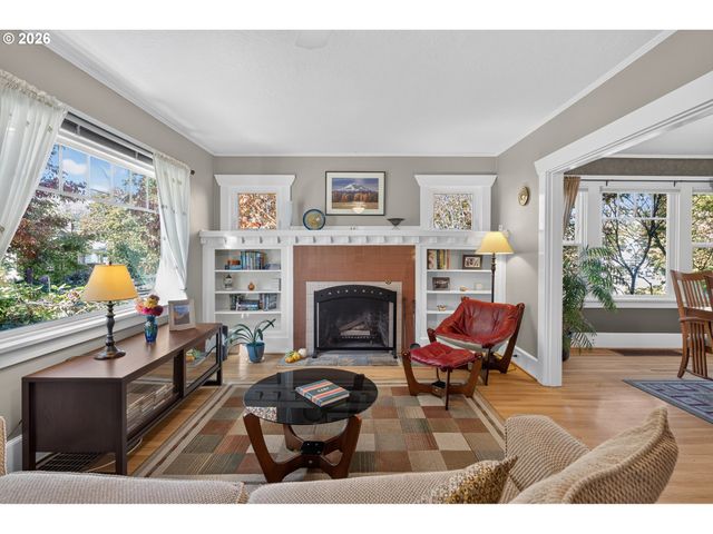 3244 Ne 60TH Ave, Portland, OR 97213