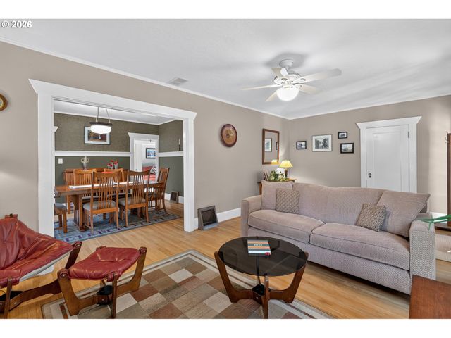 3244 Ne 60TH Ave, Portland, OR 97213