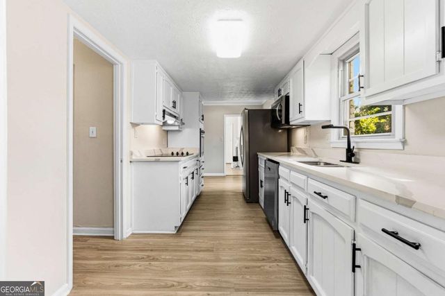 2282 Tiffany Court, Jonesboro, GA 30236