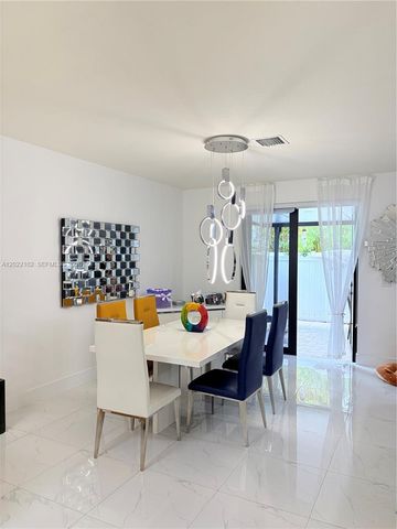 3409 W 92nd Pl, Hialeah, FL 33018