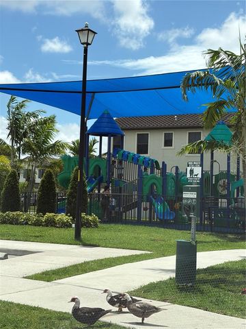 3409 W 92nd Pl, Hialeah, FL 33018