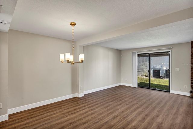 4904 SILVER OAKS VILLAGE C, Orlando, FL 32808