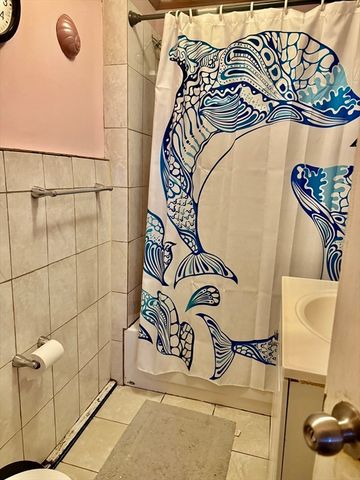 9 Newhall Street 1, Lowell, MA 01852