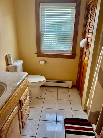 9 Newhall Street 1, Lowell, MA 01852