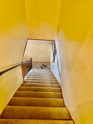 9 Newhall Street 1, Lowell, MA 01852