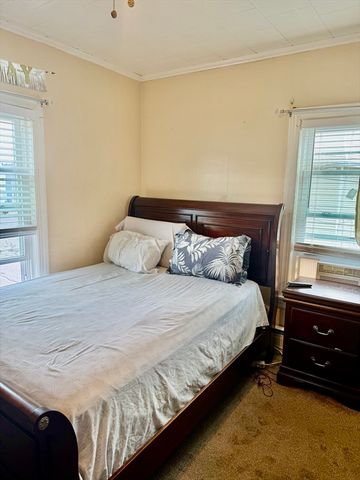 9 Newhall Street 1, Lowell, MA 01852