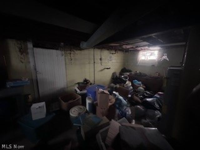 6814 Dartworth Drive, Parma, OH 44129