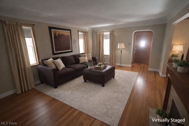 6814 Dartworth Drive, Parma, OH 44129