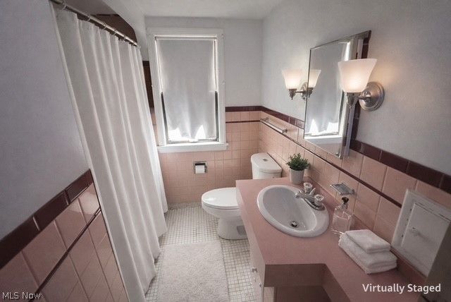 6814 Dartworth Drive, Parma, OH 44129