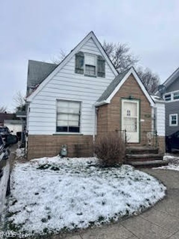 6814 Dartworth Drive, Parma, OH 44129