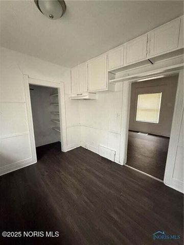 1821 Ridgewood Avenue, Toledo, OH 43608