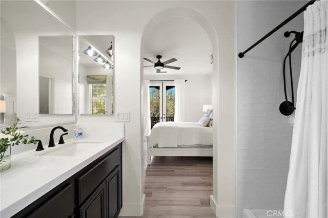 101 Tall Oak, Irvine, CA 92603
