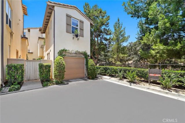 101 Tall Oak, Irvine, CA 92603