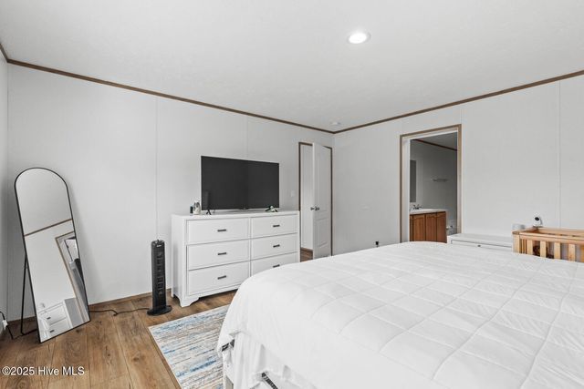 292 Sand Ridge Road, Beulaville, NC 28518