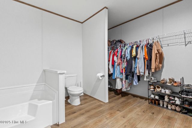 292 Sand Ridge Road, Beulaville, NC 28518